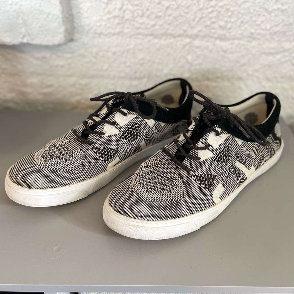 Clarks Mesh Sneakers